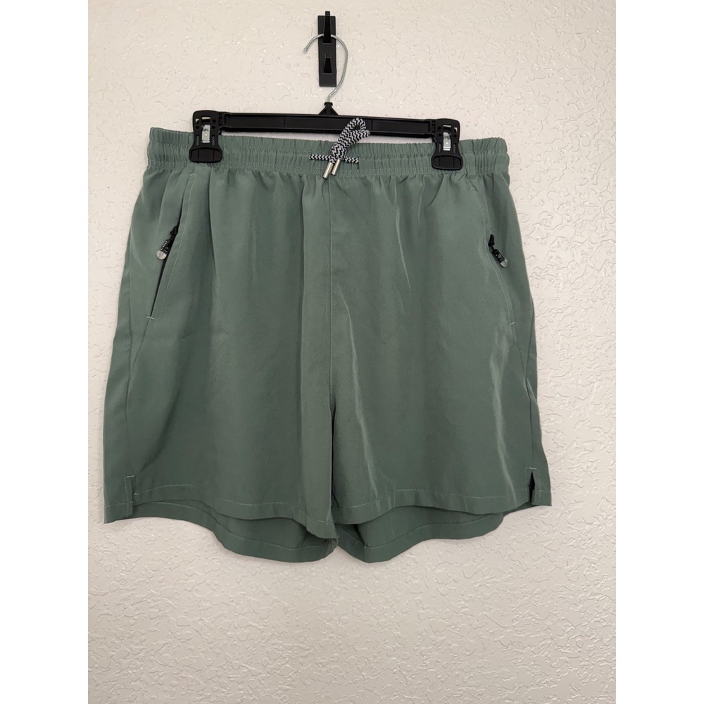 Sports Mens Sage Green Athletic Gym Shorts Zipper Pockets Size L Performance